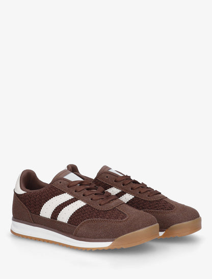 Platte sneakers met strepen en contrasterende hielkap. - Bruin