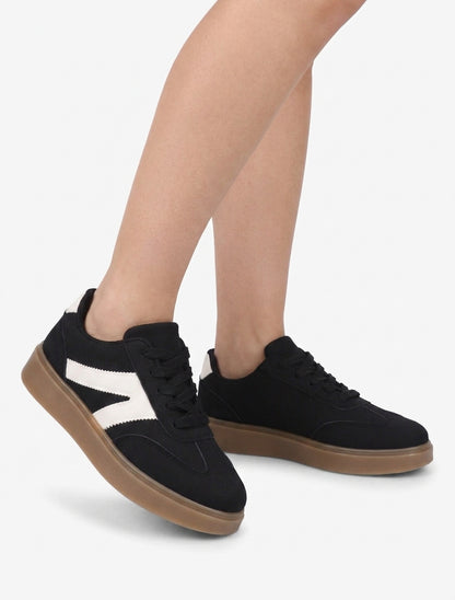Sneakers met rubberen zool - Zwart