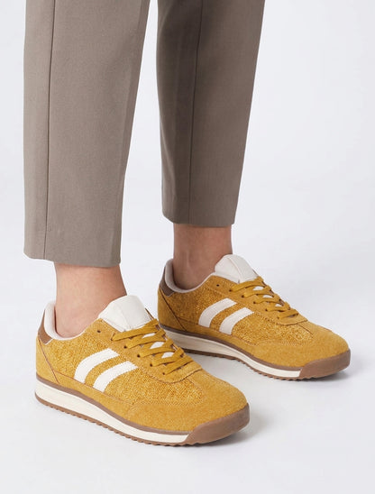 Sneakers van stof met tweed-effect - Mosterdgeel