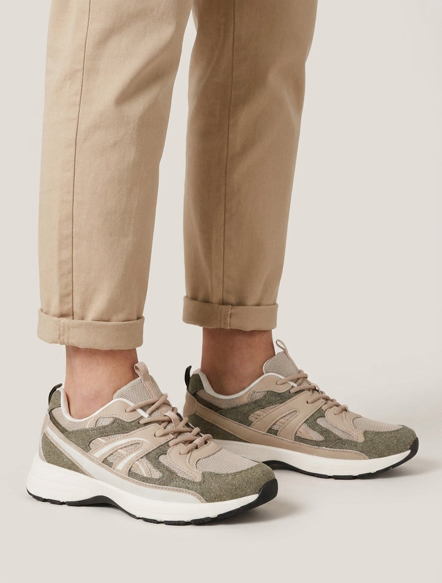 Gestileerde klassieke sneakers - Kaki