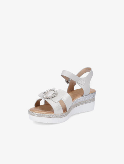 Nu-pieds en simili à ganses ornées d&