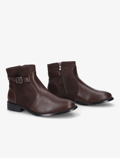 Bottines plates en simili et suédine - Marron - 4