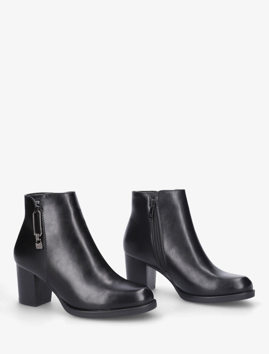 Bottines à talon et bijou - Noir - 4