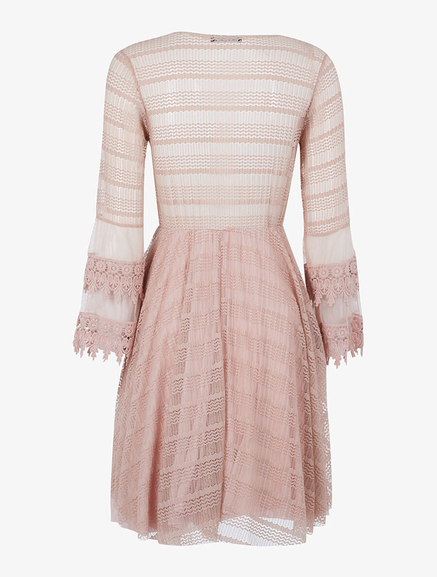 Robe ajourée à découpes graphiques - Rose - 2
